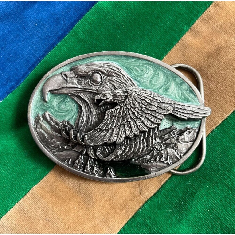 Vintage Siskiyou Belt Buckle 1988 Eagle and the Hawk Silver-Tone Metal Green Bg